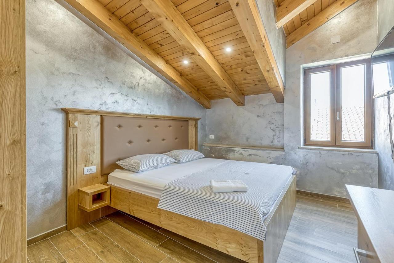 Hotel Casa Viktor Umag Zewnętrze zdjęcie
