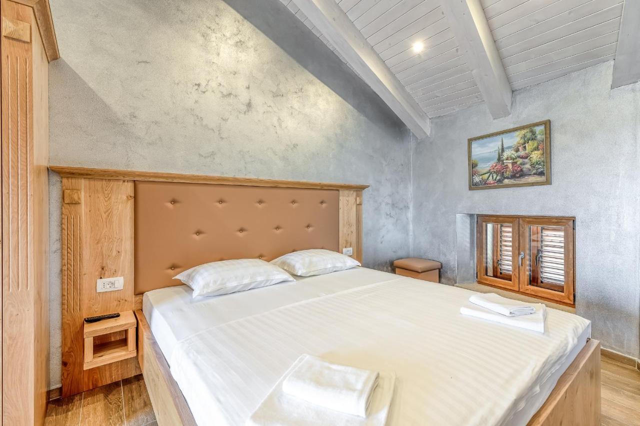 Hotel Casa Viktor Umag Zewnętrze zdjęcie